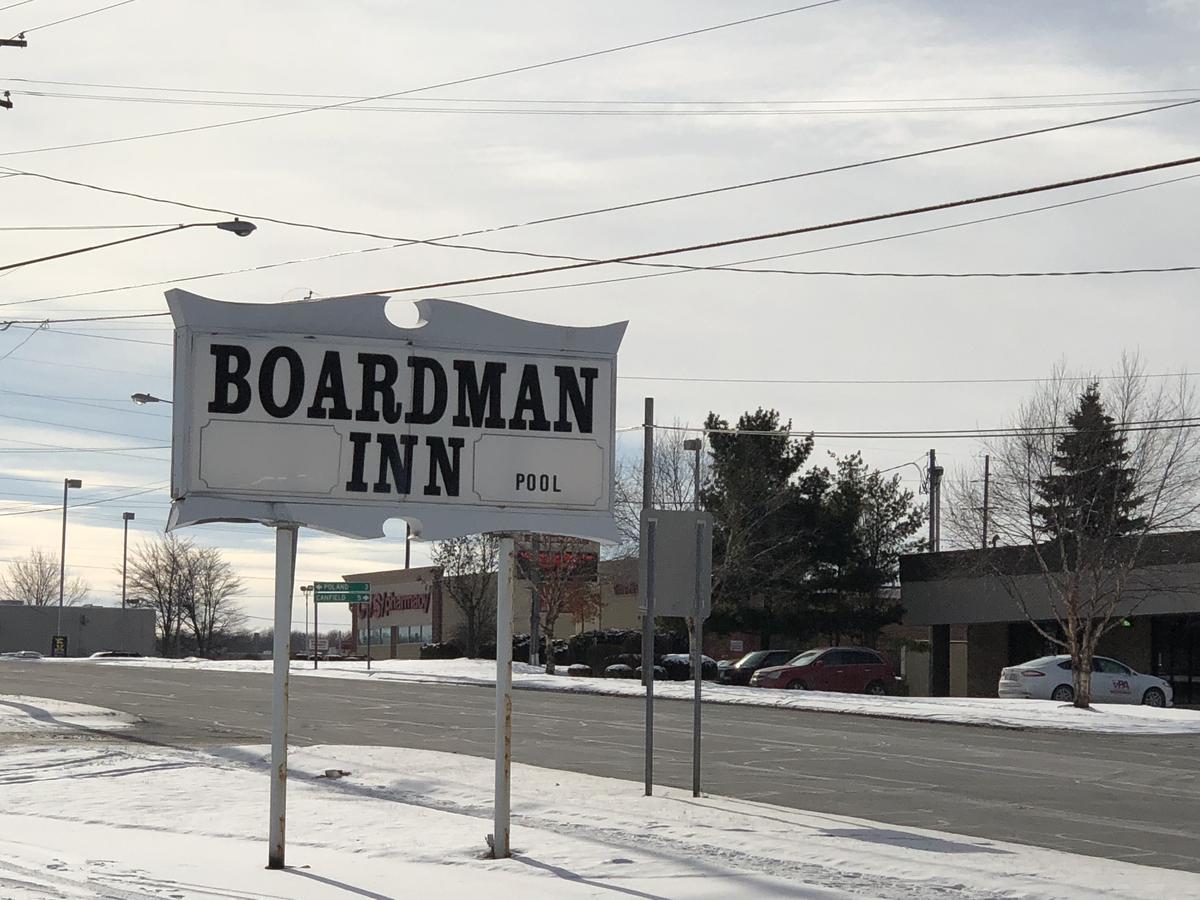 Boardman Inn Youngstown Bagian luar foto